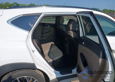 2019 Hyundai Tucson Ultimate z USA, uszkodzony, nr VIN KM8J3CAL3KU018229